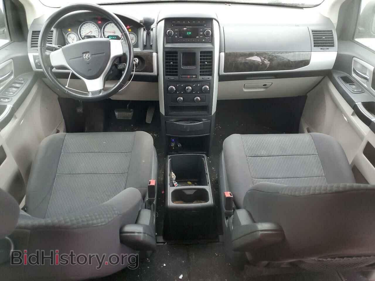 2010 DODGE CARAVAN - VIN: 2D4RN5D15AR409064 - Фото 8