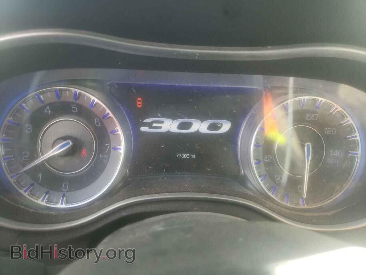 2018 CHRYSLER 300 - VIN: 2C3CCAKG9JH137783 - Фото 9