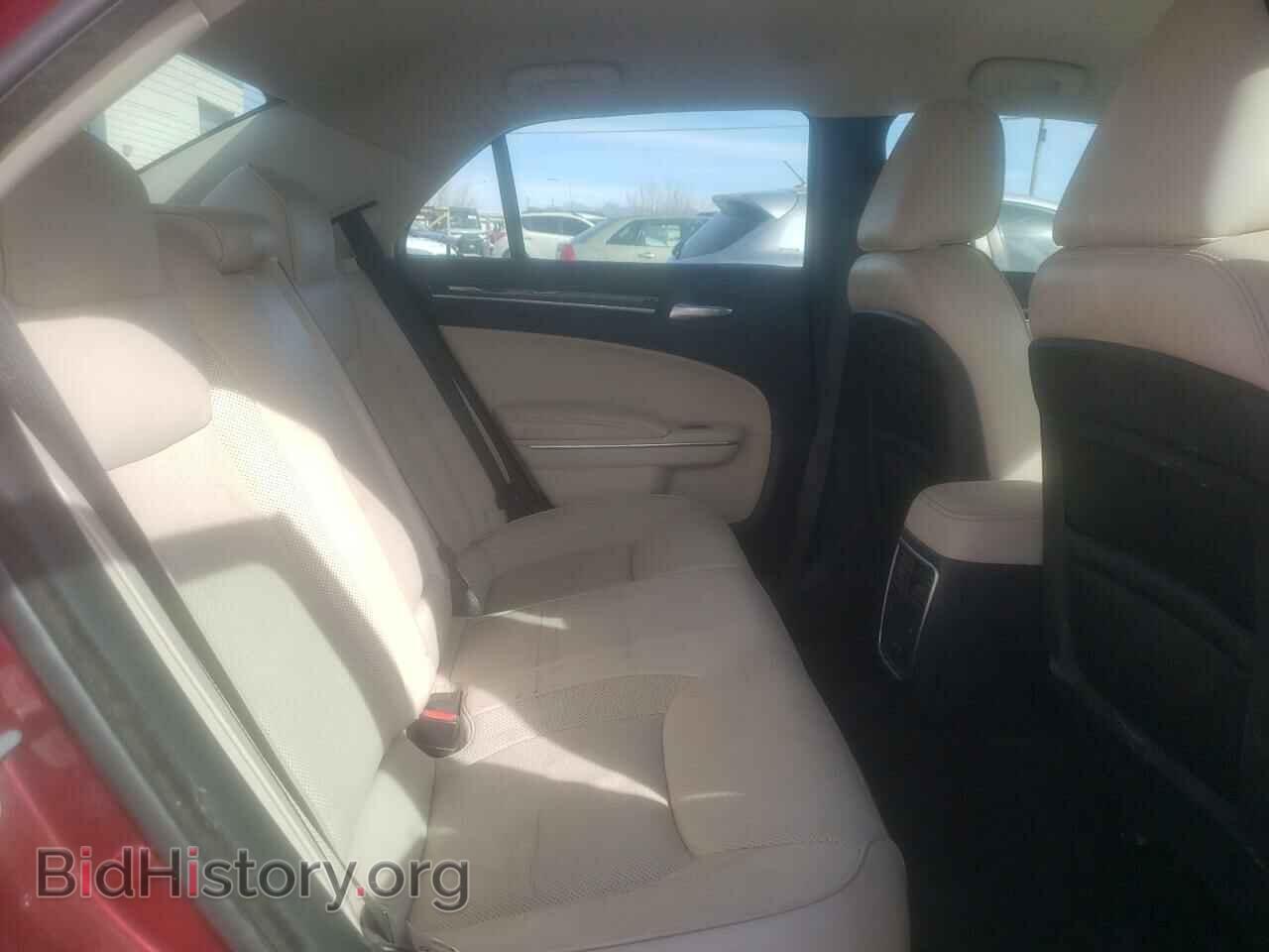 2018 CHRYSLER 300 - VIN: 2C3CCAKG9JH137783 - Фото 10