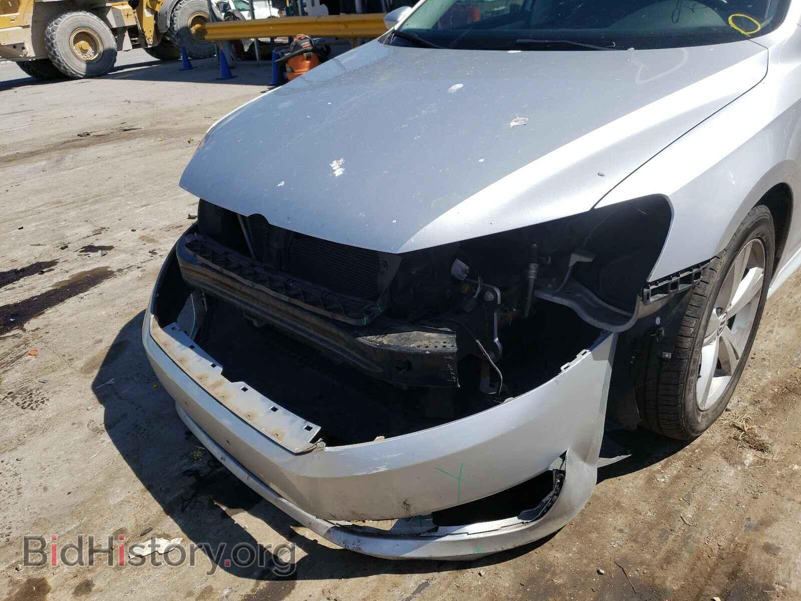 2012 VOLKSWAGEN PASSAT - VIN: 1VWBP7A32CC030882 - Фото 9