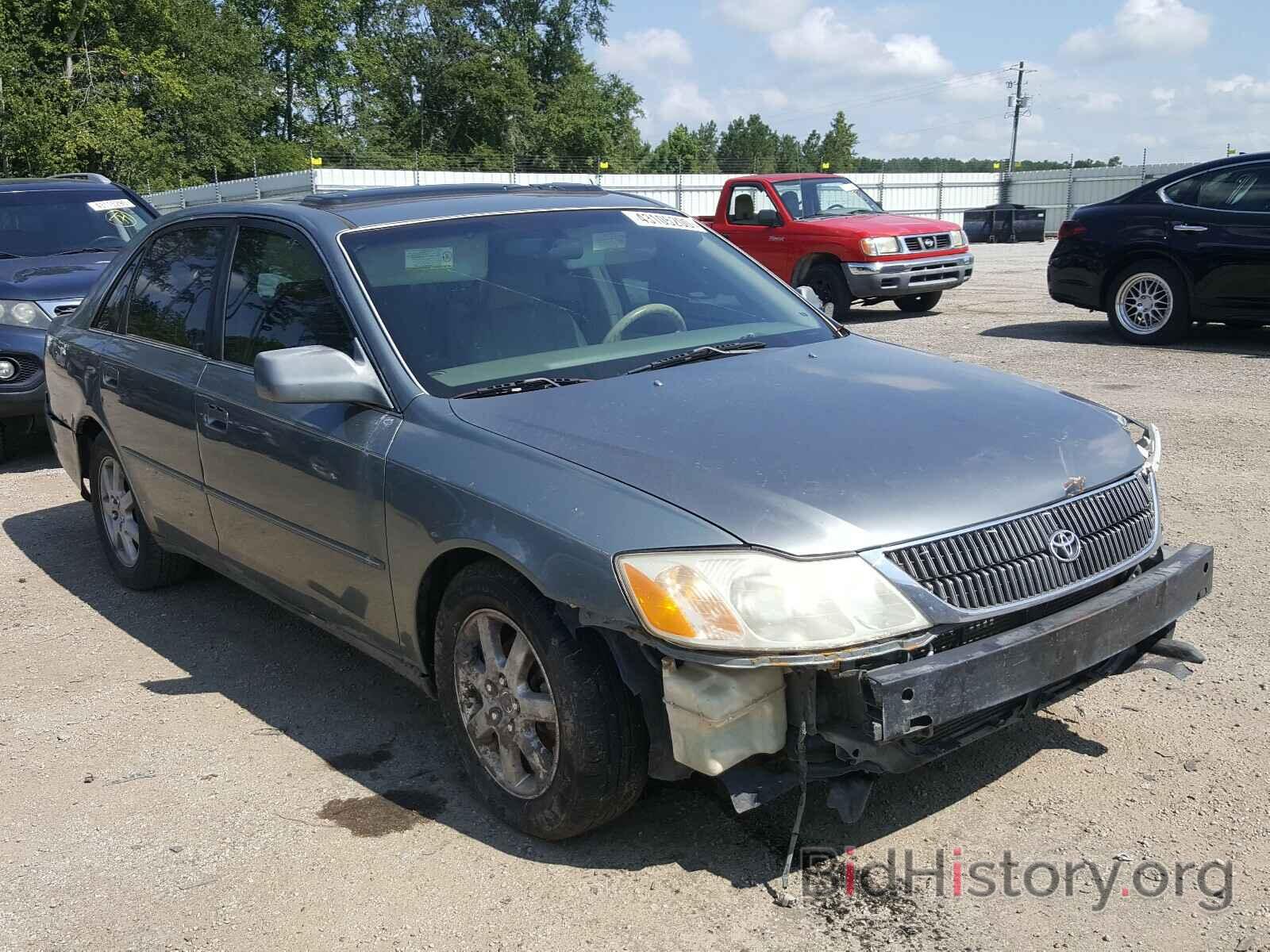 Photo 4T1BF28B6YU037692 - TOYOTA AVALON 2000