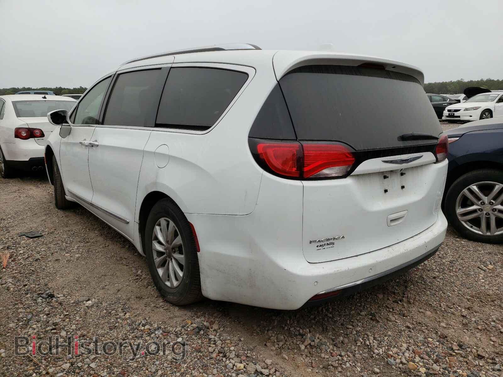 2019 CHRYSLER PACIFICA - VIN: 2C4RC1BG8KR644479 - Фото 3