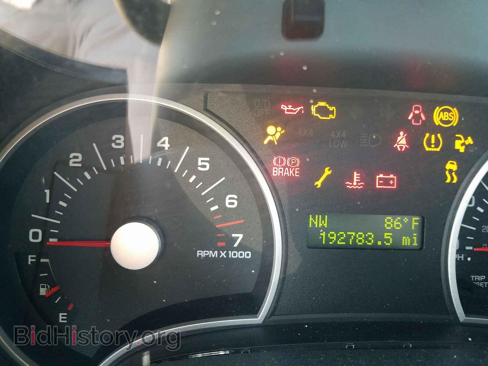2006 FORD EXPLORER - VIN: 1FMEU63E96UB29114 - Фото 8