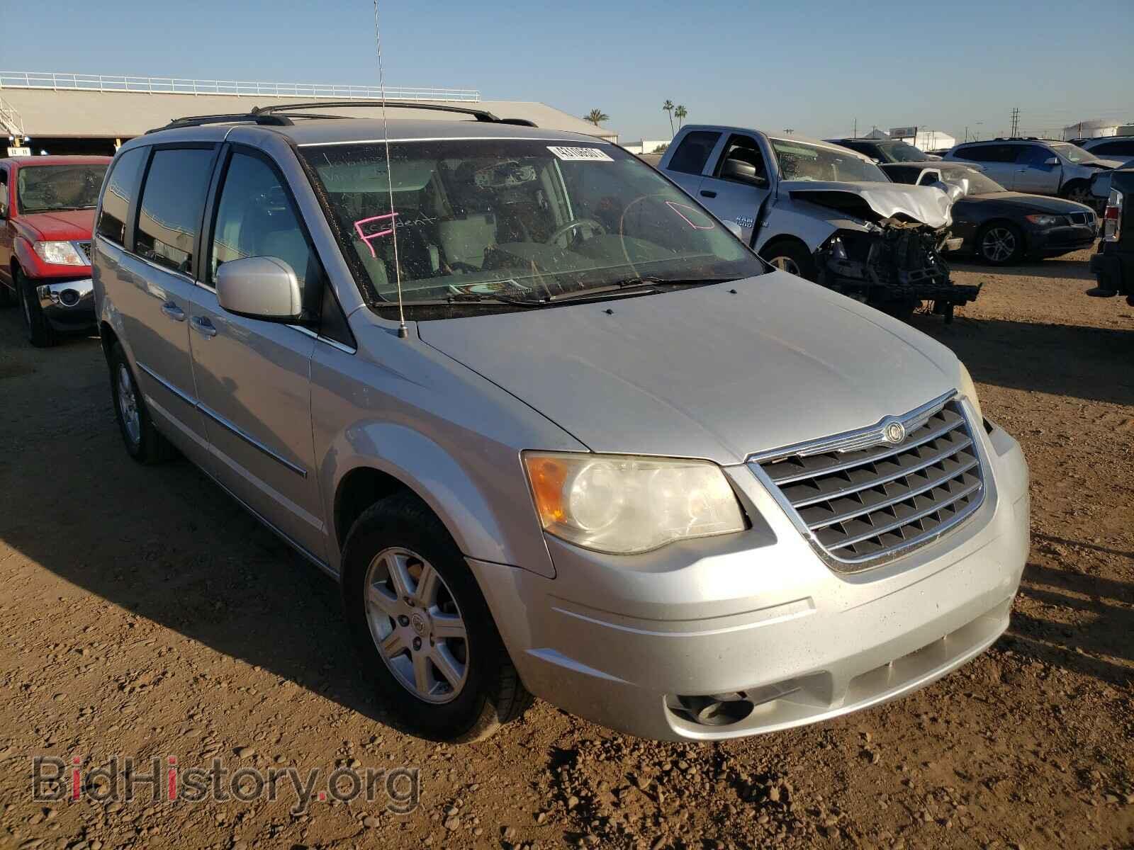Фотография 2A4RR5D10AR450665 - CHRYSLER MINIVAN 2010