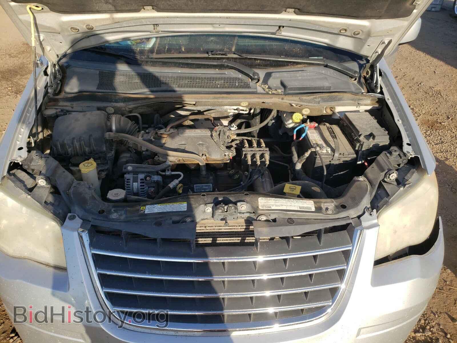2010 CHRYSLER MINIVAN - VIN: 2A4RR5D10AR450665 - Фото 7