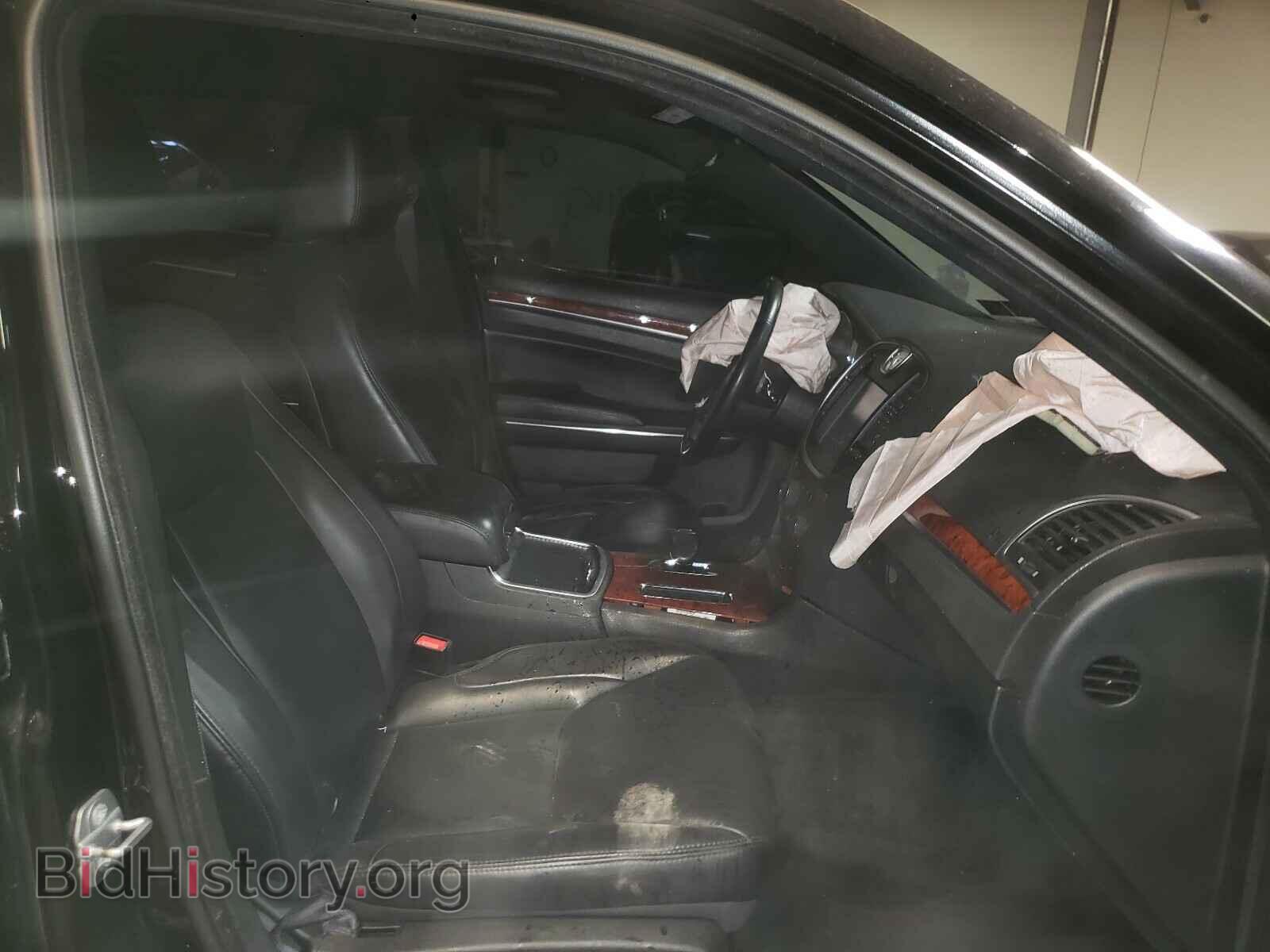 2014 CHRYSLER 300 - VIN: 2C3CCAAG3EH378939 - Фото 5