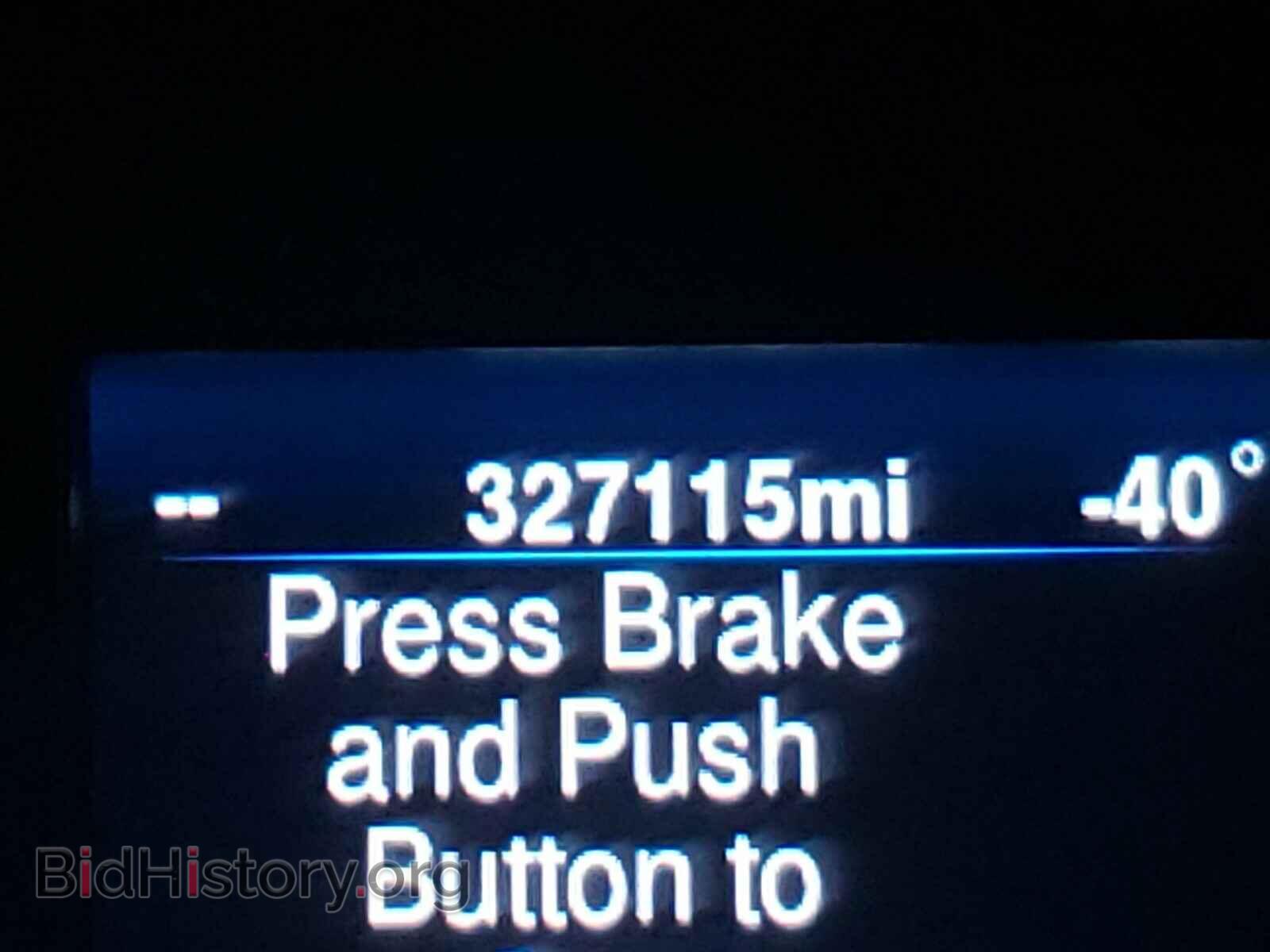 2014 CHRYSLER 300 - VIN: 2C3CCAAG3EH378939 - Фото 8
