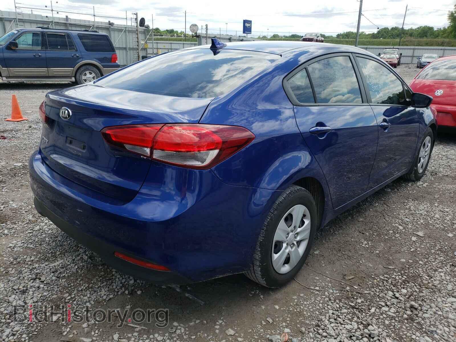 2017 KIA FORTE - VIN: 3KPFK4A77HE114281 - Фото 4