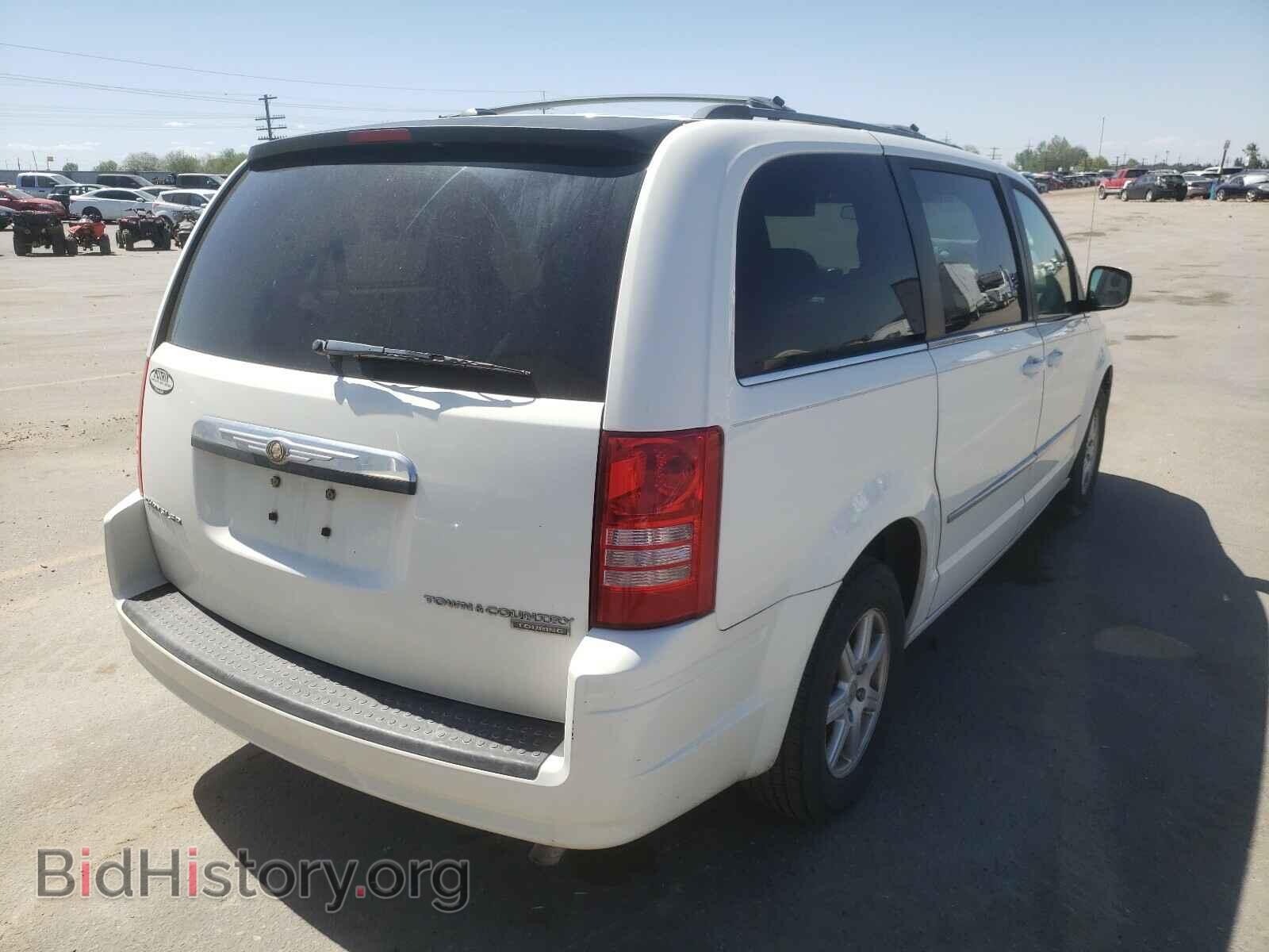 2010 CHRYSLER MINIVAN - VIN: 2A4RR5D11AR278954 - Фото 4