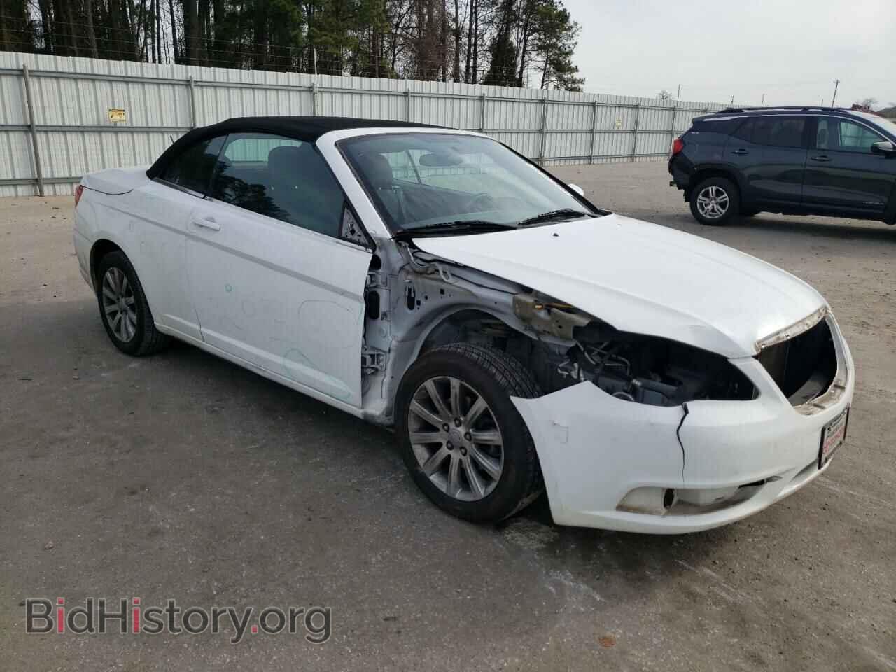 2013 CHRYSLER 200 - VIN: 1C3BCBEB5DN531665 - Photo 4