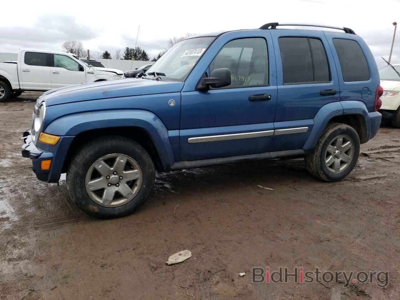 Фотография 1J4GL58KX6W273844 - JEEP LIBERTY 2006