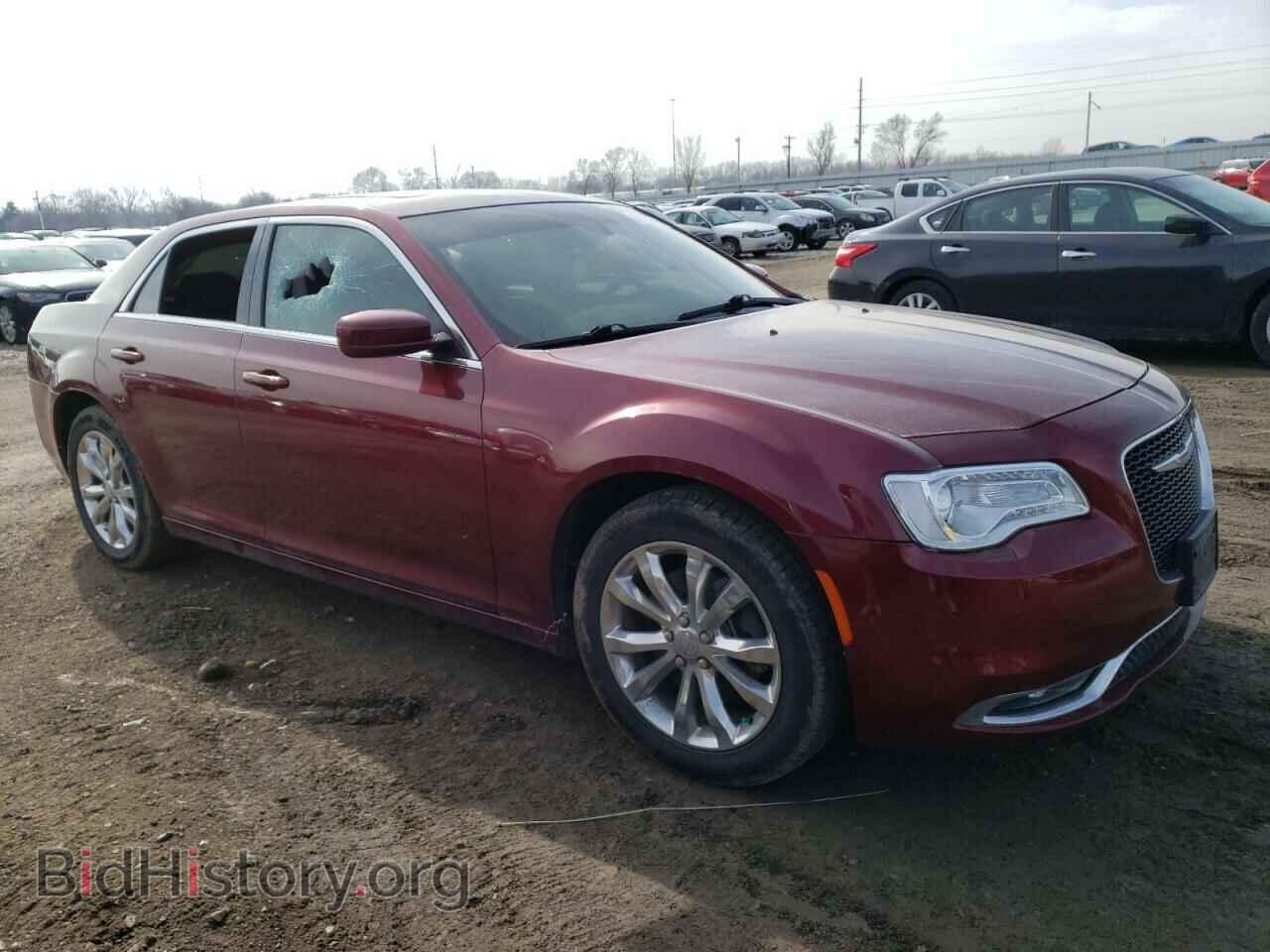 2017 CHRYSLER 300 - VIN: 2C3CCARG9HH553476 - Фото 4