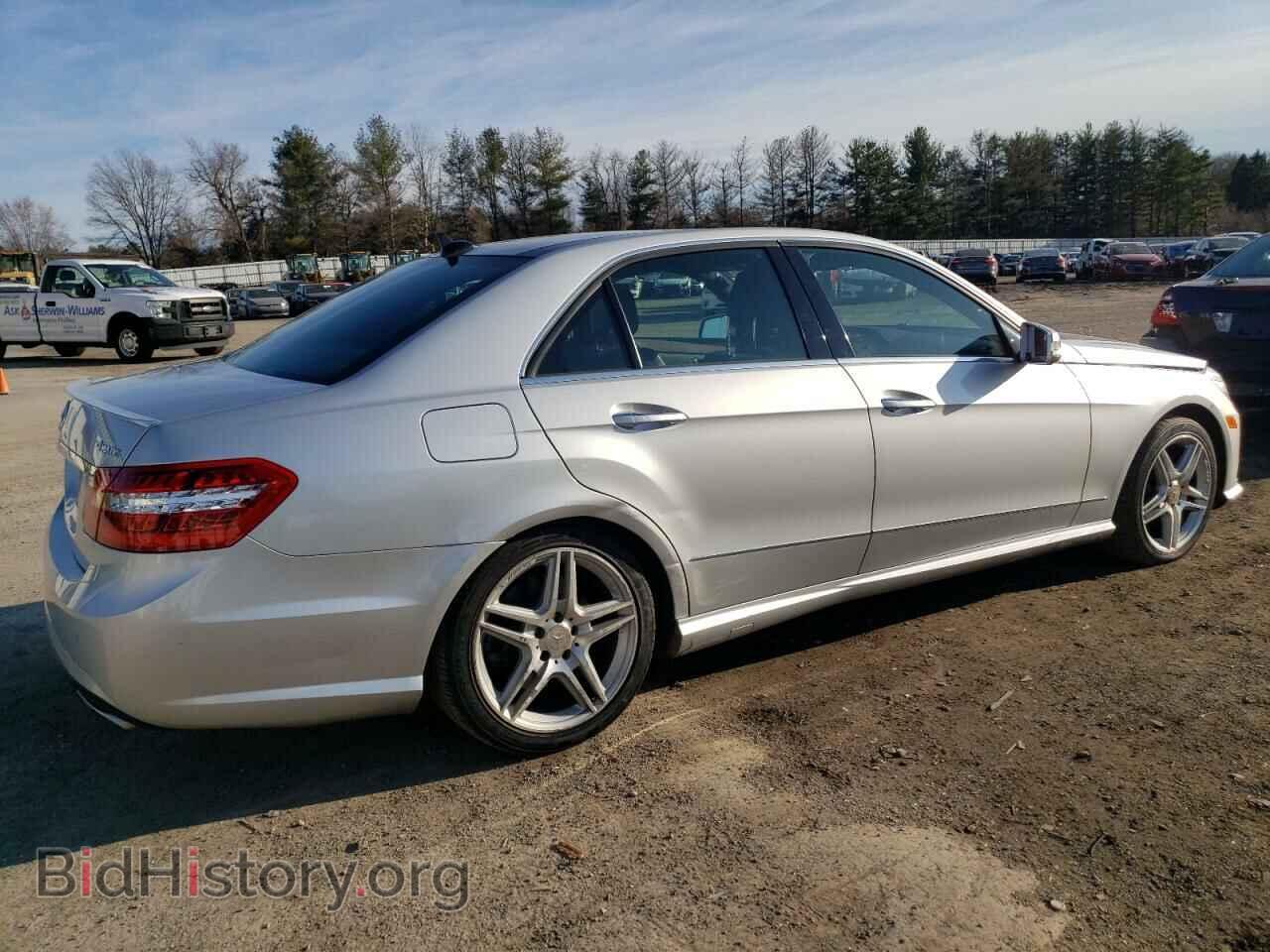 2011 MERCEDES-BENZ E-CLASS - VIN: WDDHF9AB0BA509093 - Фото 3