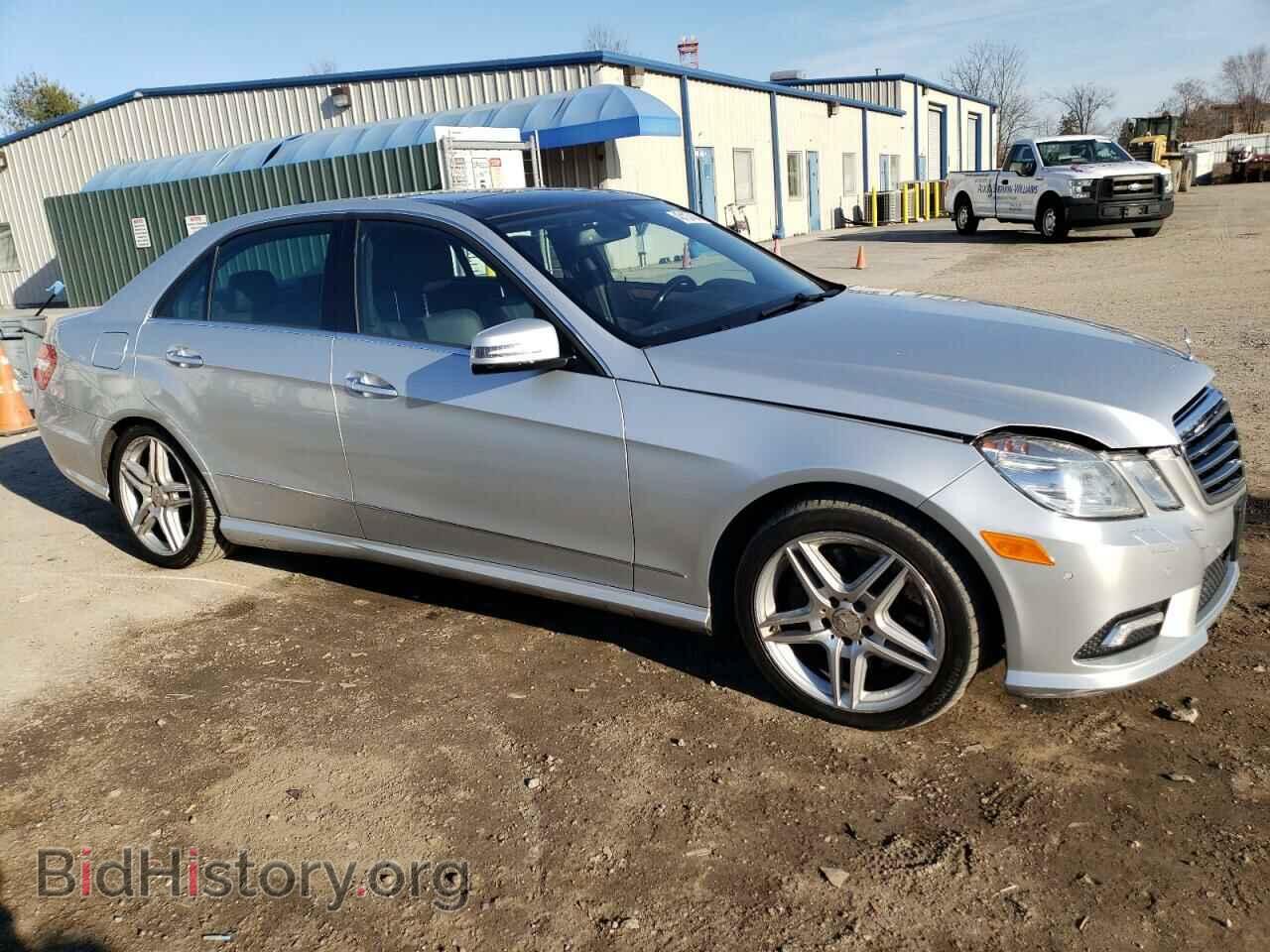 2011 MERCEDES-BENZ E-CLASS - VIN: WDDHF9AB0BA509093 - Фото 4