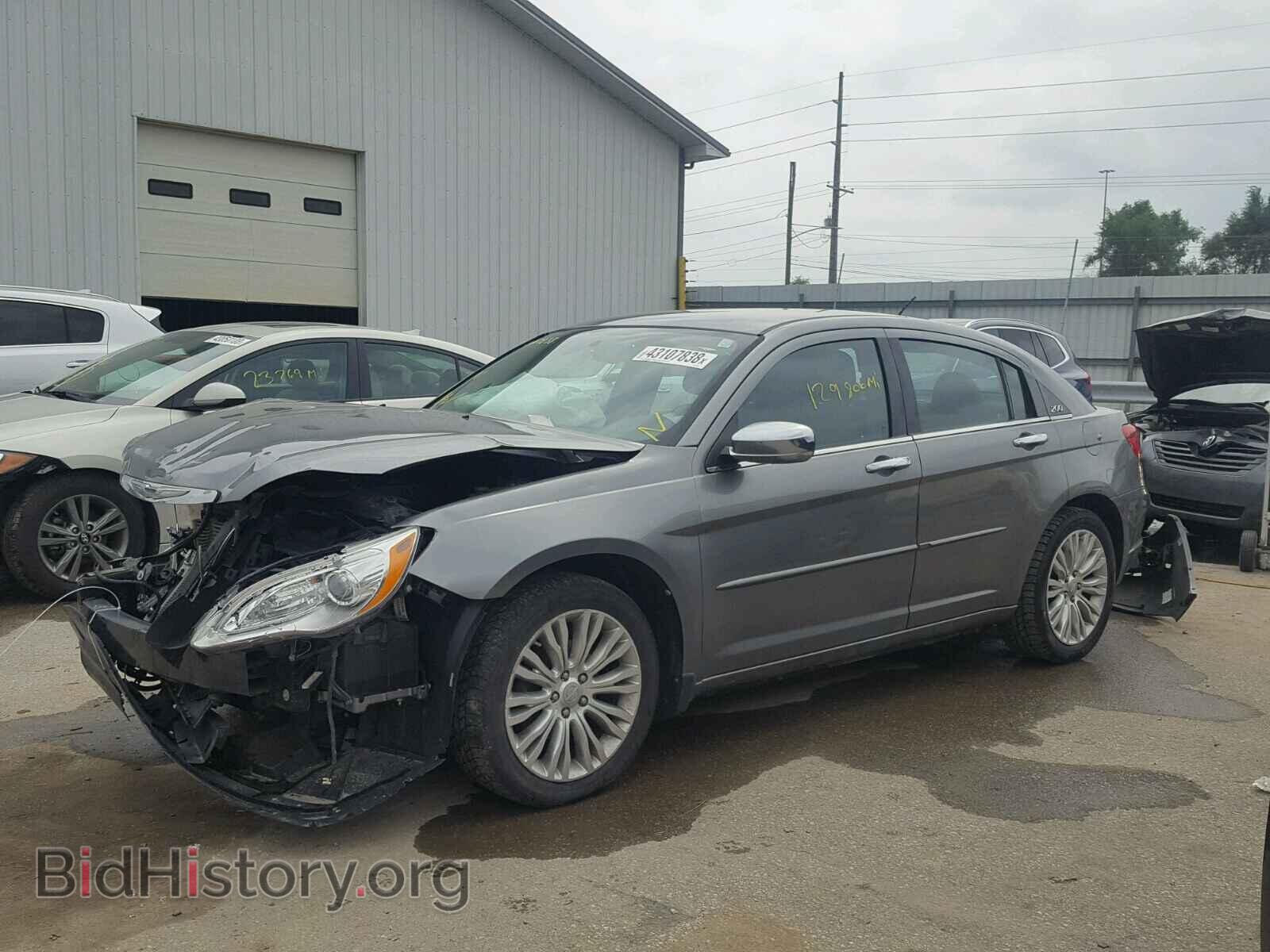 2012 CHRYSLER 200 - VIN: 1C3CCBCB0CN200708 - Photo 2