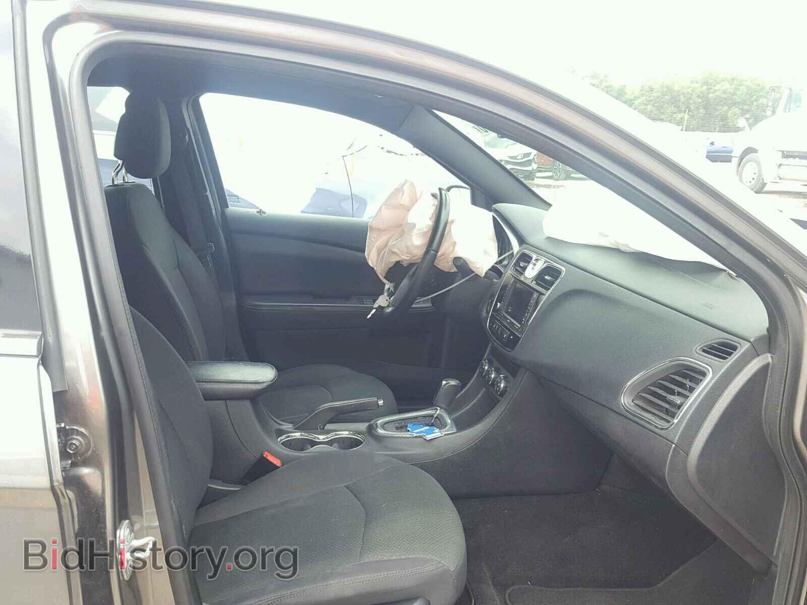 2012 CHRYSLER 200 - VIN: 1C3CCBCB0CN200708 - Photo 5