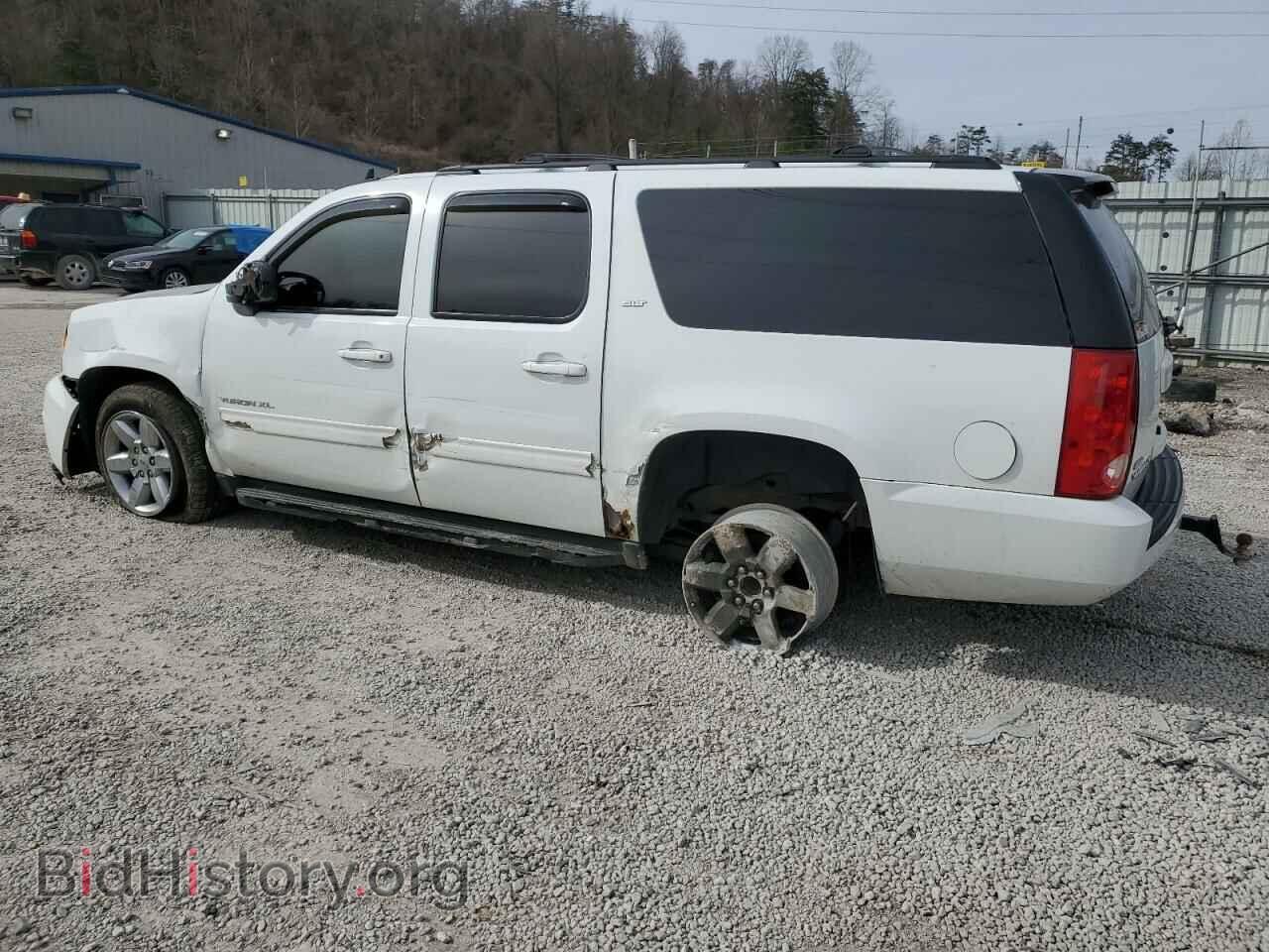 2011 GMC YUKON - VIN: 1GKS2KE30BR101866 - Фото 2