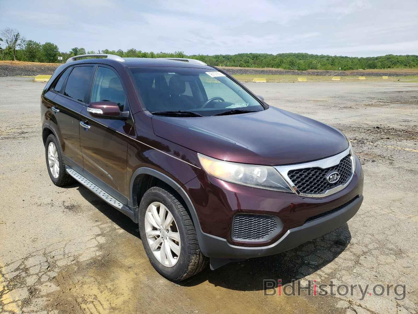 Photo 5XYKT4A20BG064754 - KIA SORENTO 2011