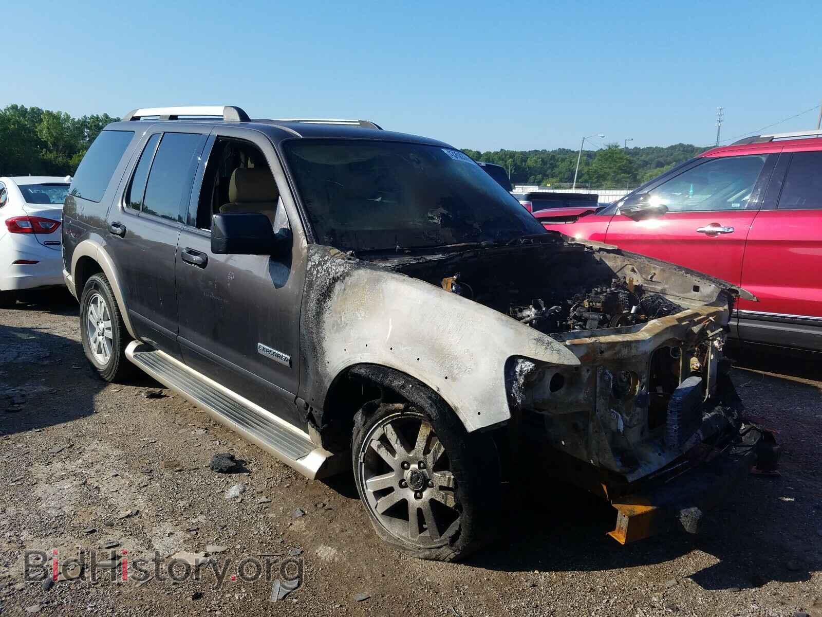 Фотография 1FMEU64EX6UA91827 - FORD EXPLORER 2006