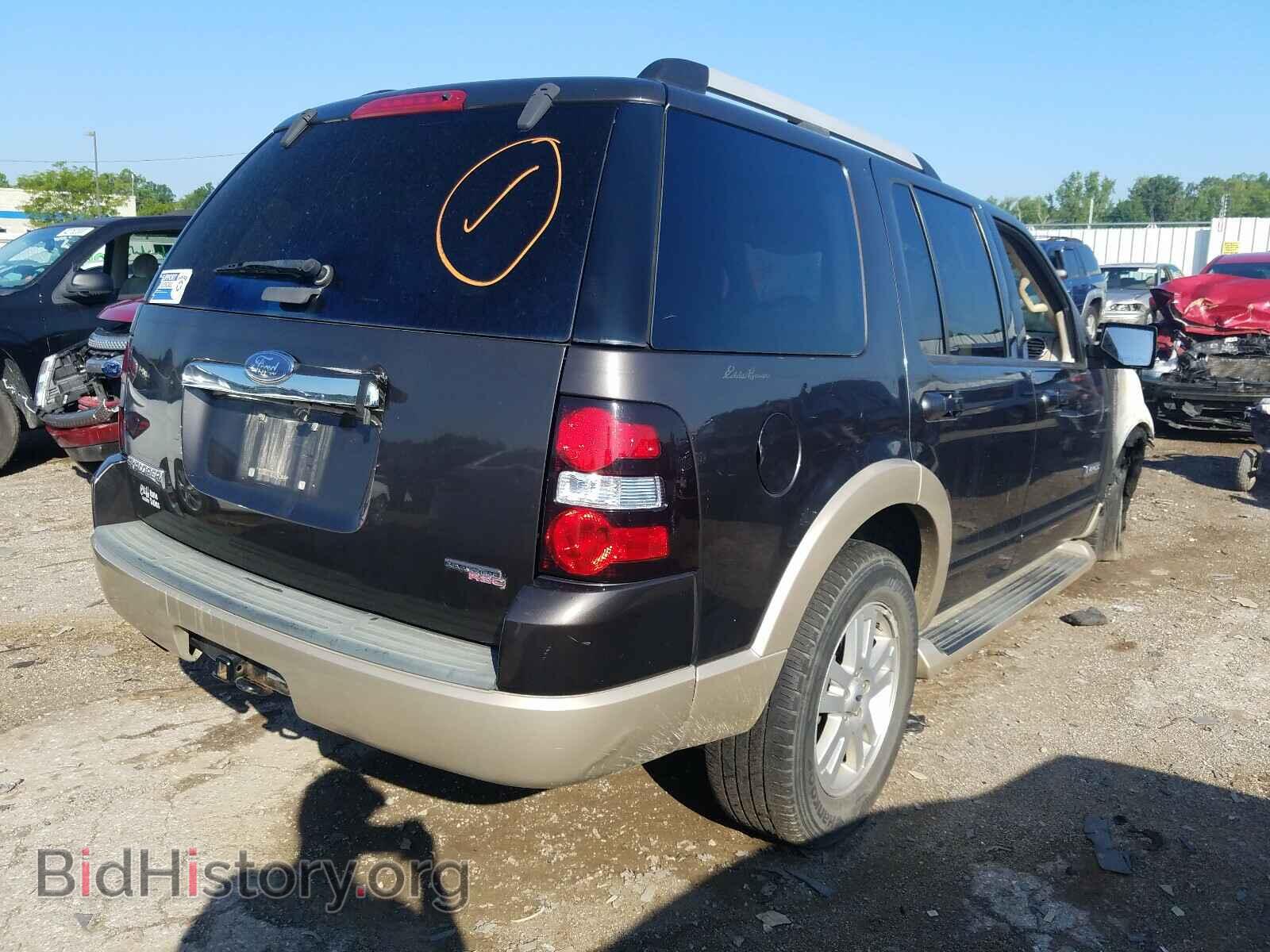 2006 FORD EXPLORER - VIN: 1FMEU64EX6UA91827 - Фото 4