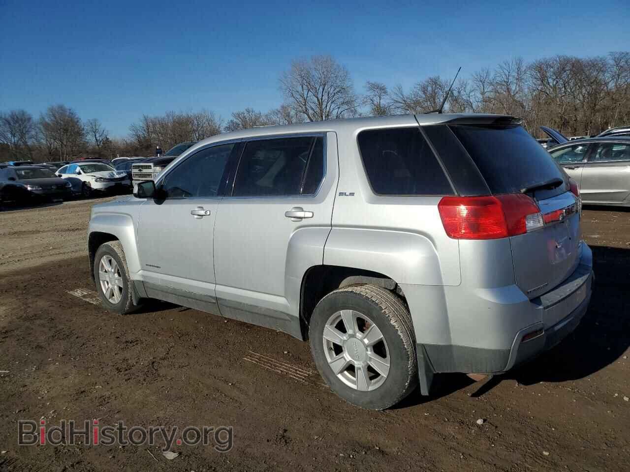 2011 GMC TERRAIN - VIN: 2CTFLREC8B6240677 - Photo 2