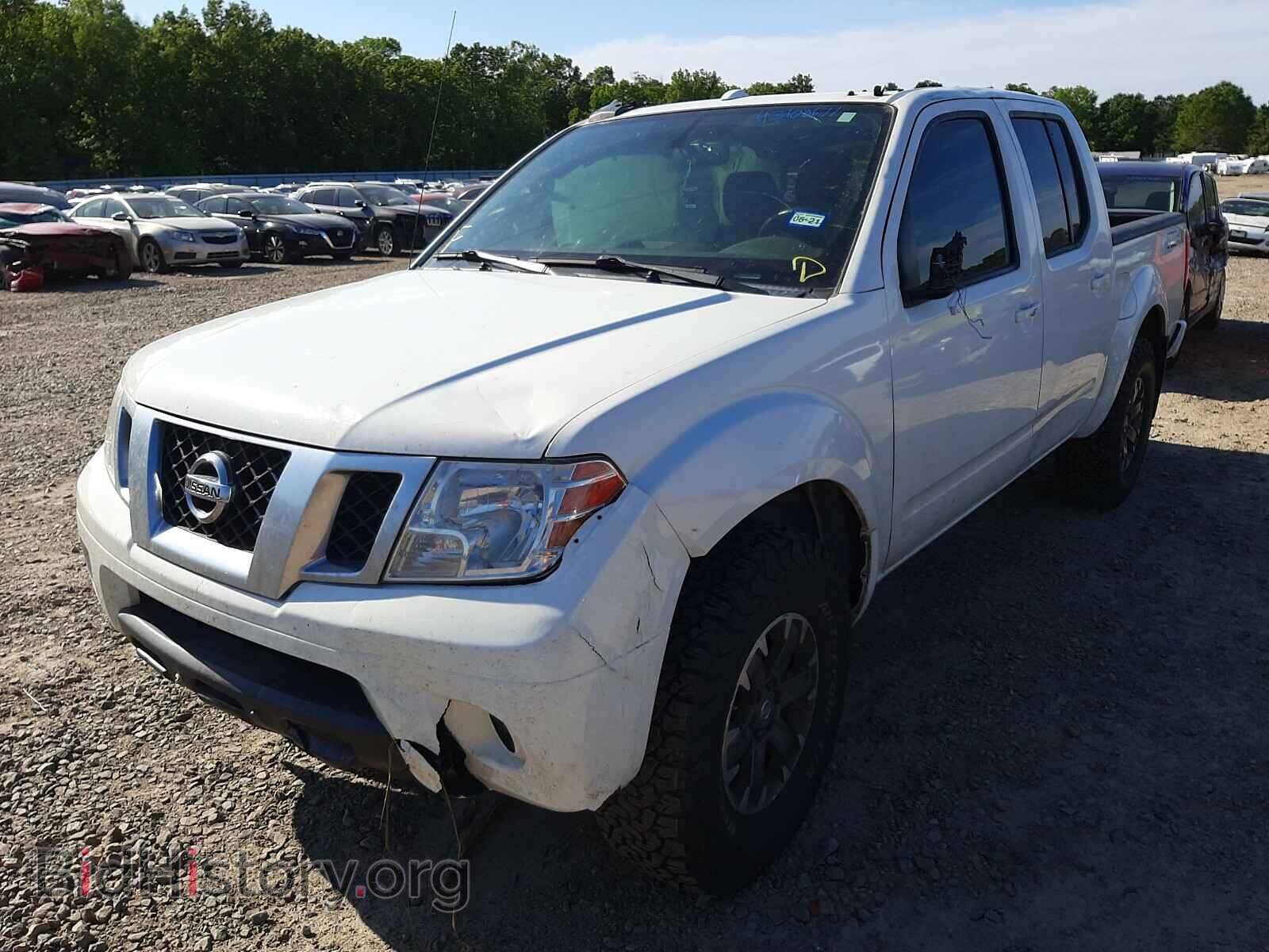 2015 NISSAN FRONTIER - VIN: 1N6AD0EV0FN749743 - Фото 2