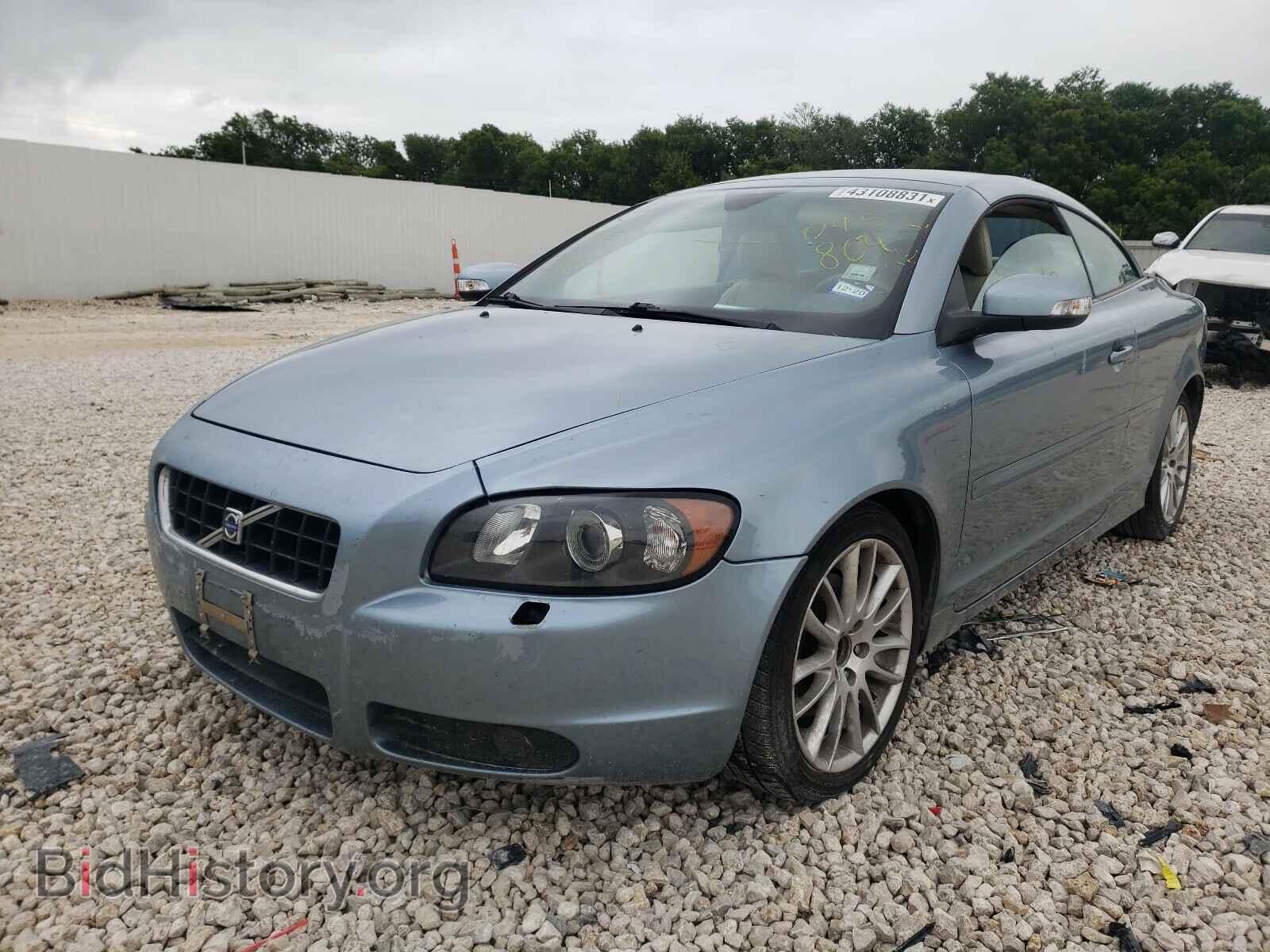 2008 VOLVO C70 - VIN: YV1MC67228J045864 - Фото 2