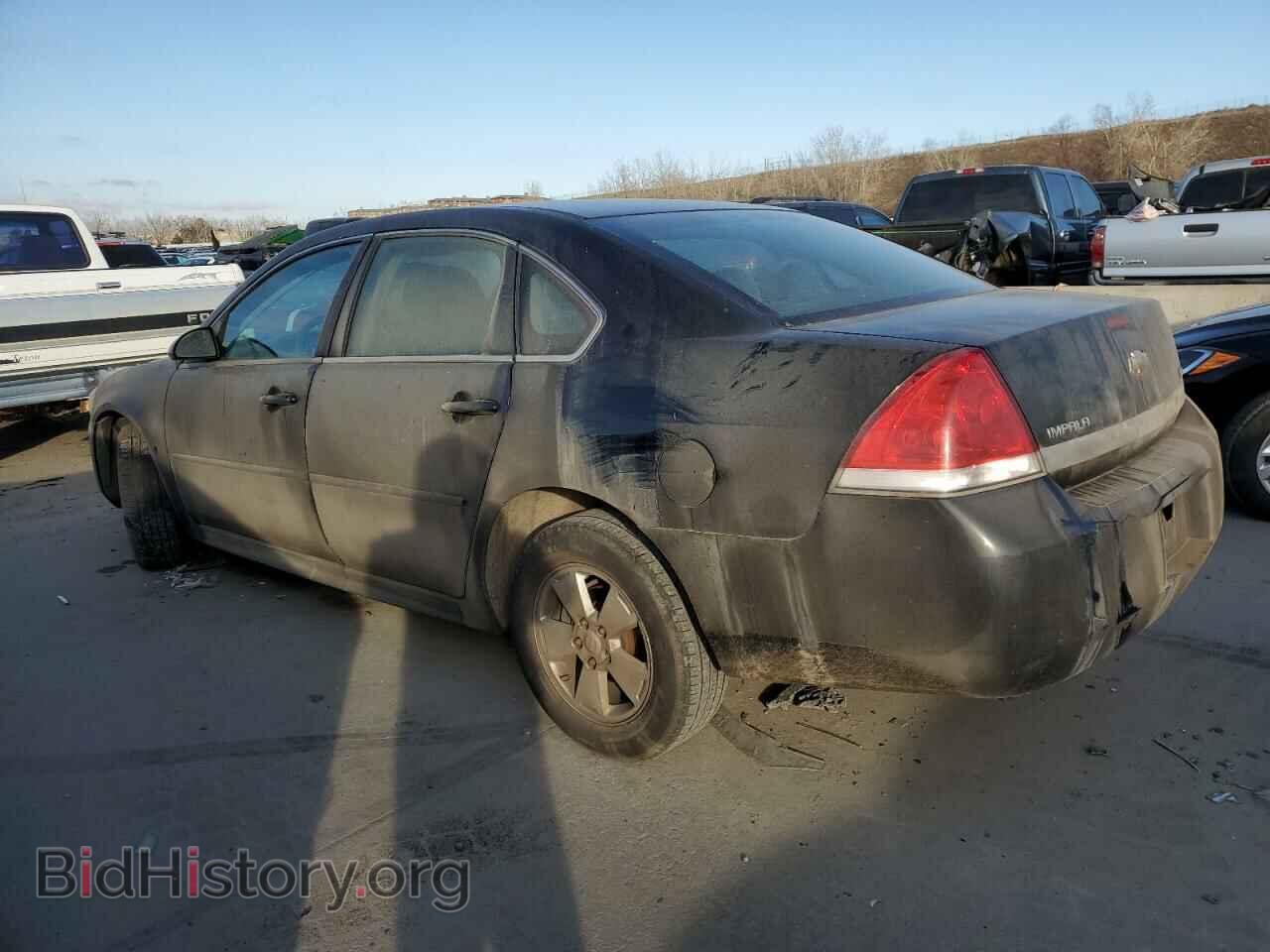 2011 CHEVROLET IMPALA - VIN: 2G1WF5EK2B1137909 - Фото 2