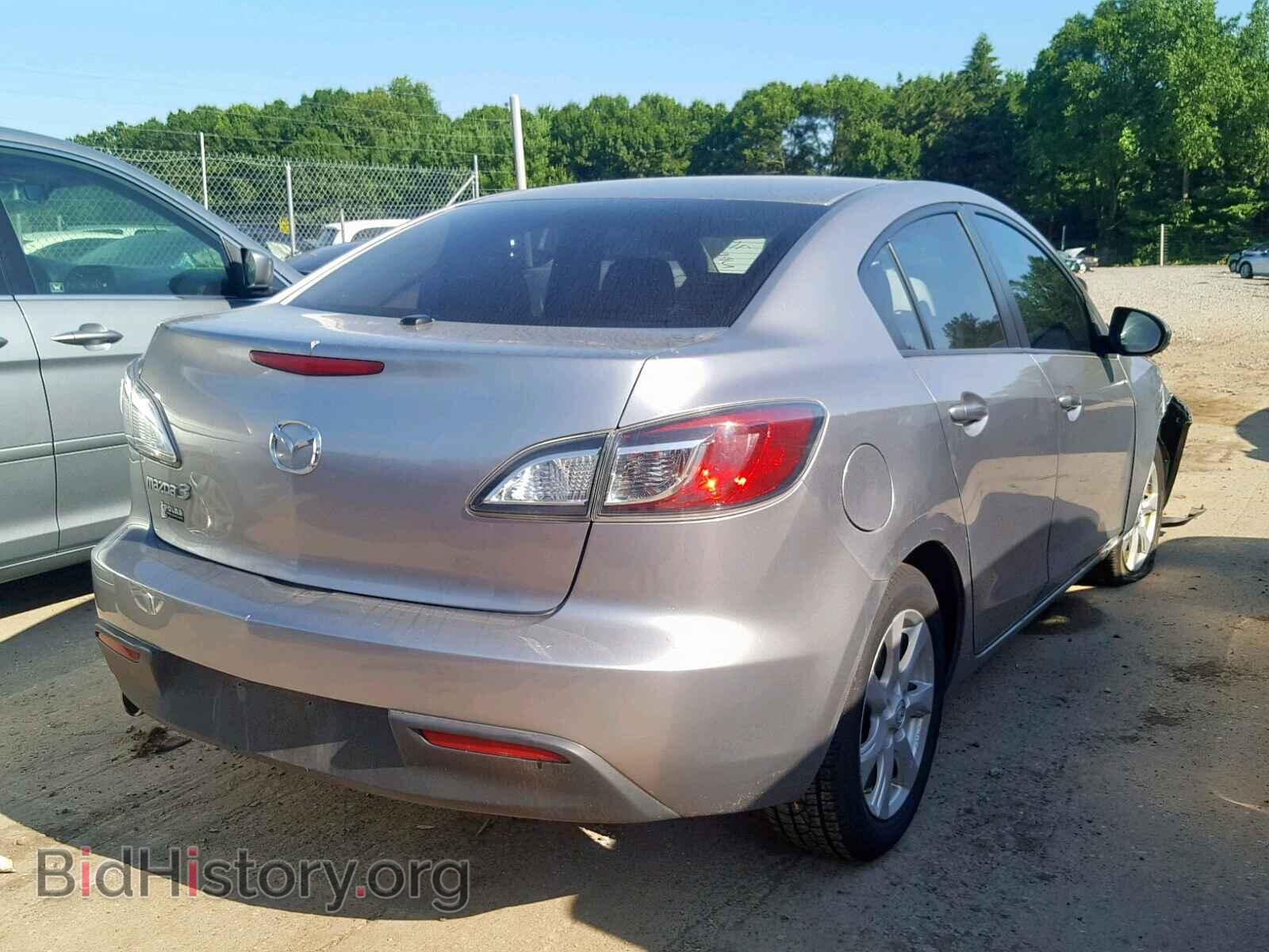 2011 MAZDA 3 - VIN: JM1BL1VF4B1402412 - Photo 4