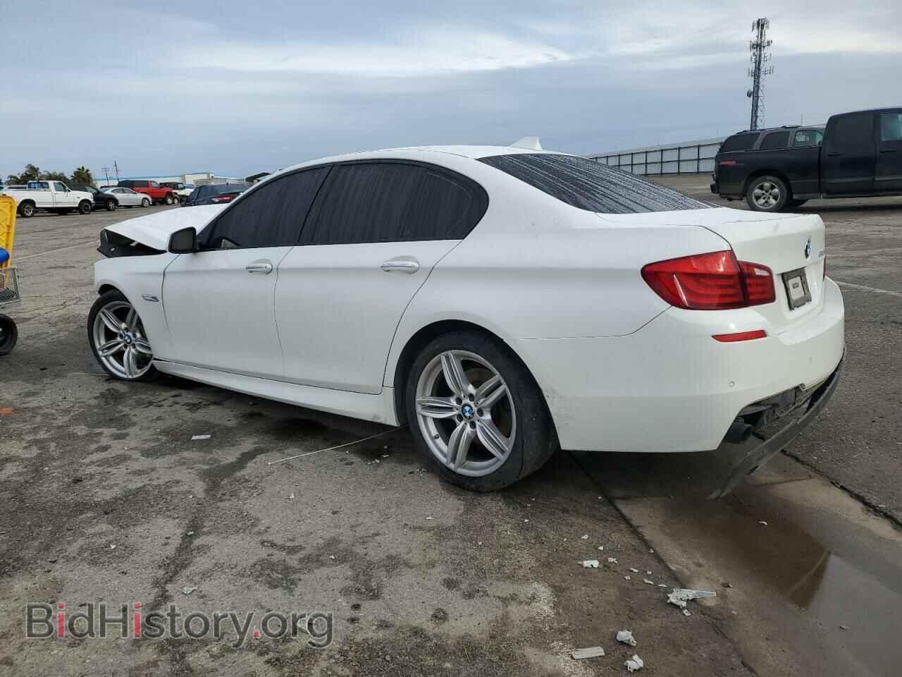 2013 BMW 5 SERIES - VIN: WBAFR7C50DC828308 - Фото 2