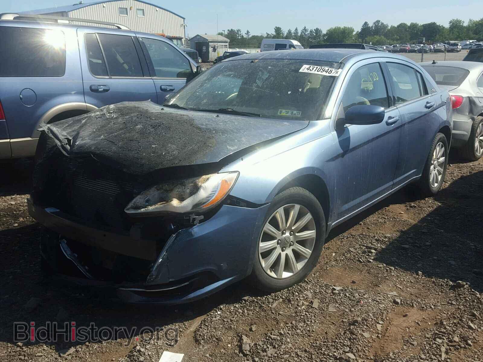 2011 CHRYSLER 200 - VIN: 1C3BC1FB4BN604367 - Фото 2