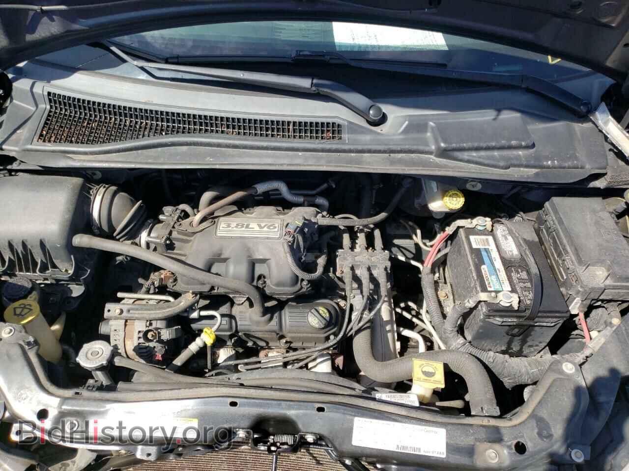 2008 CHRYSLER MINIVAN - VIN: 2A8HR54P58R767950 - Фото 7