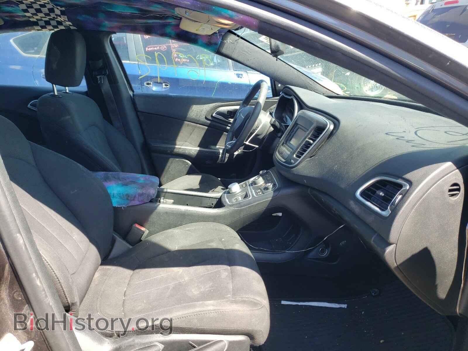 2016 CHRYSLER 200 - VIN: 1C3CCCAB5GN141041 - Фото 5