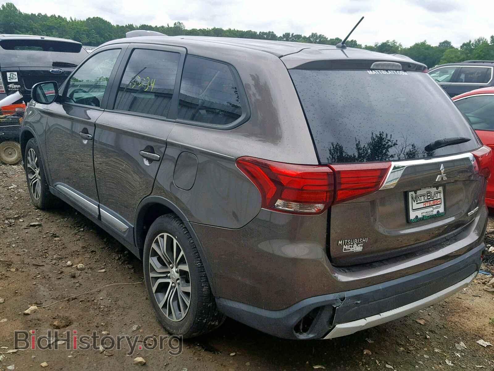 2016 MITSUBISHI OUTLANDER - VIN: JA4AD2A30GZ049082 - Фото 3