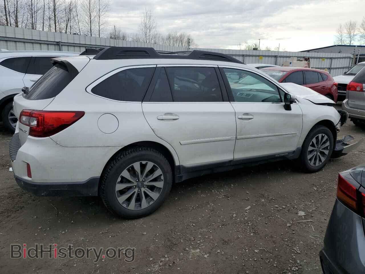 2017 SUBARU OUTBACK - VIN: 4S4BSENC4H3233436 - Фото 3
