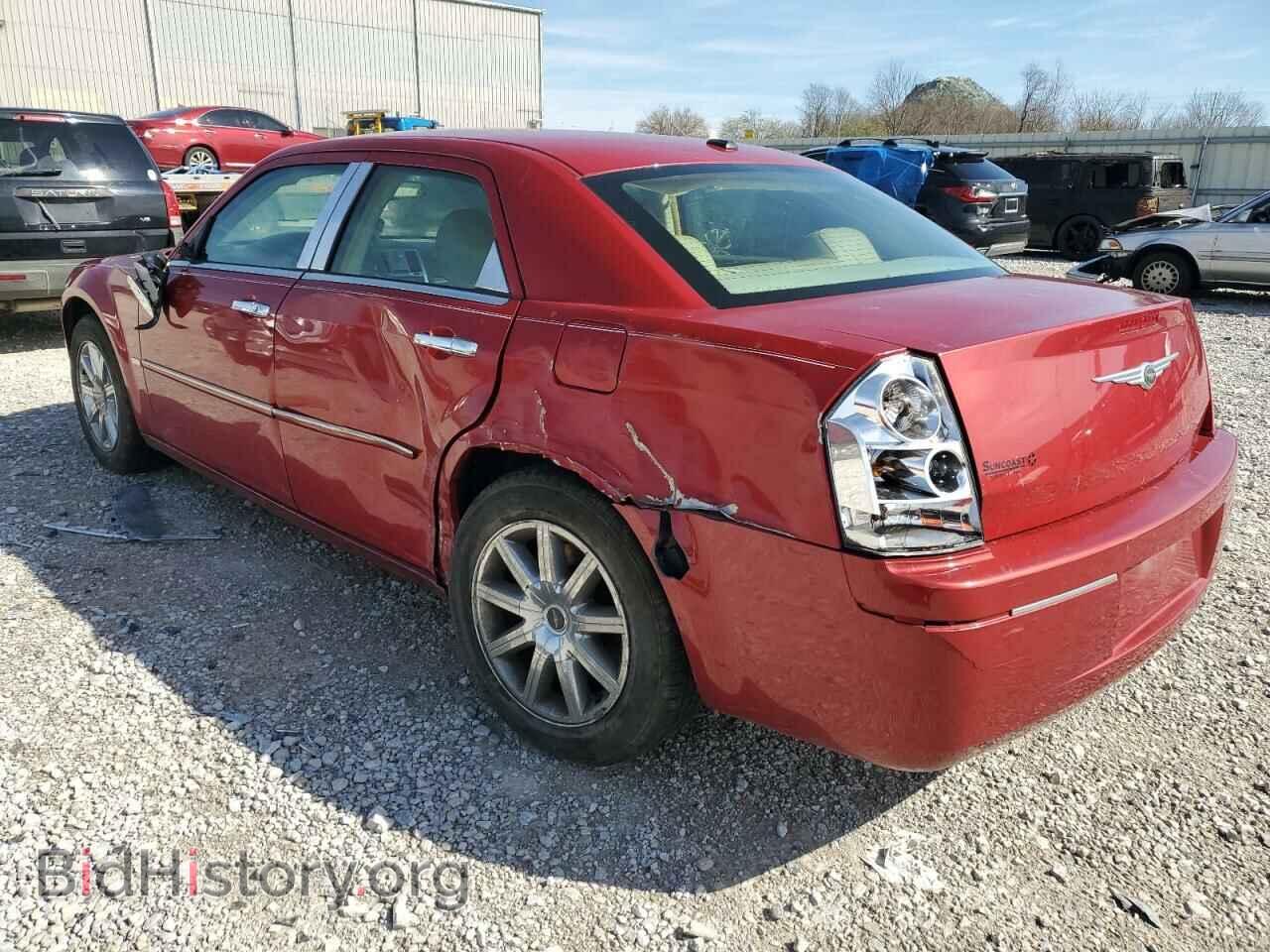 2010 CHRYSLER 300 - VIN: 2C3CA5CV0AH238852 - Фото 2