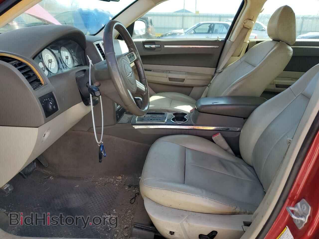 2010 CHRYSLER 300 - VIN: 2C3CA5CV0AH238852 - Фото 7