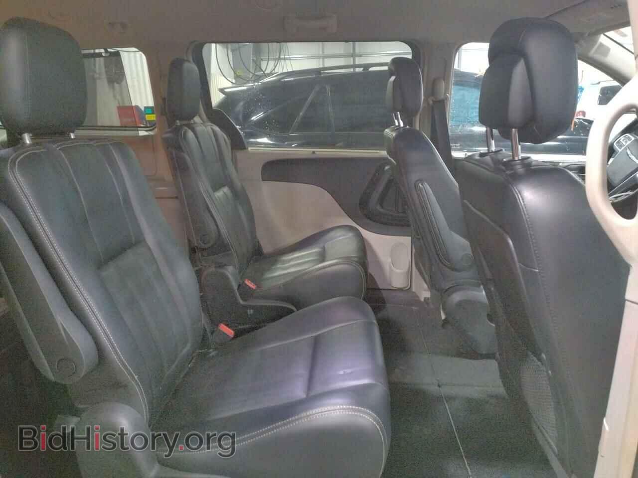 2011 CHRYSLER MINIVAN - VIN: 2A4RR8DG2BR772506 - Photo 6