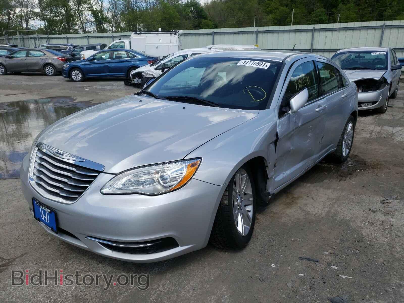 2011 CHRYSLER 200 - VIN: 1C3BC1FB7BN614343 - Фото 2
