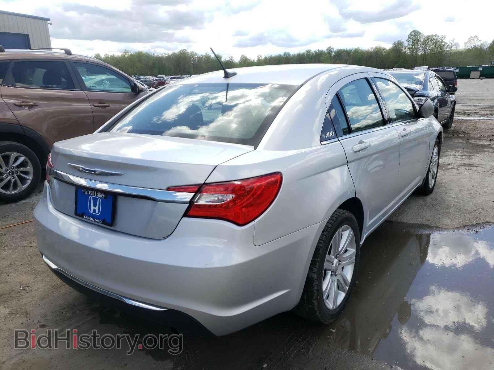 2011 CHRYSLER 200 - VIN: 1C3BC1FB7BN614343 - Фото 4