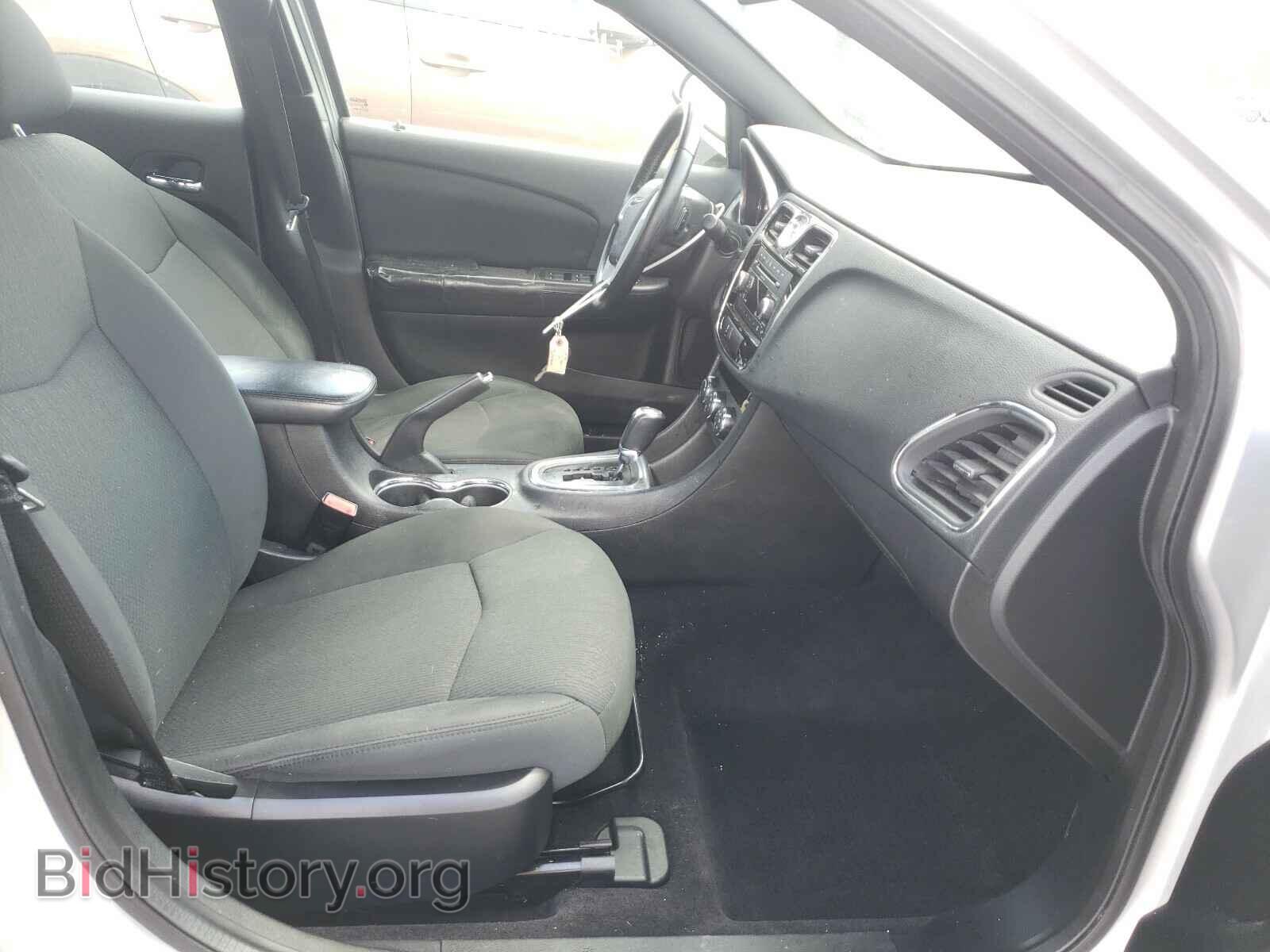 2011 CHRYSLER 200 - VIN: 1C3BC1FB7BN614343 - Фото 5