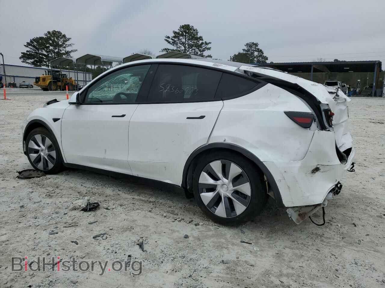 2020 TESLA MODEL Y - VIN: 5YJYGDEE5LF006263 - Фото 2