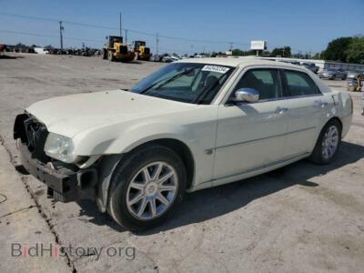 2006 Chrysler 300, бежевый — VIN 2C3KA63H96H533340, Copart