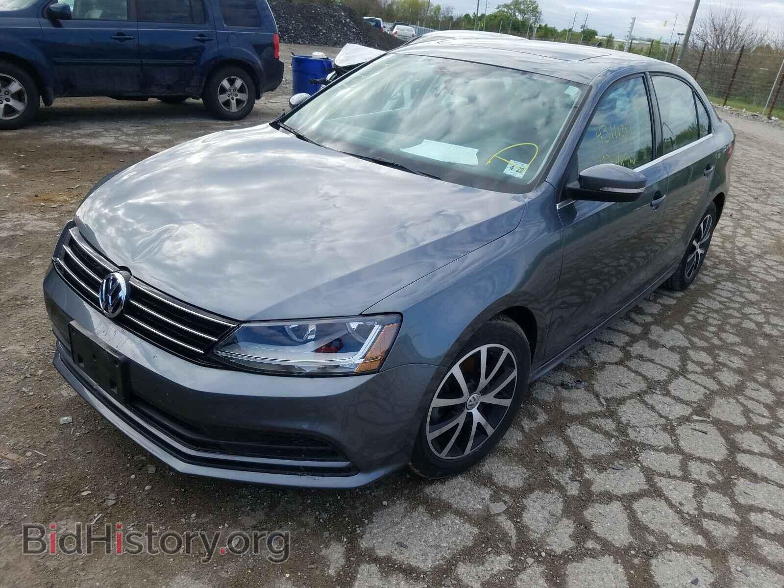2017 VOLKSWAGEN JETTA - VIN: 3VWDB7AJXHM404389 - Фото 2