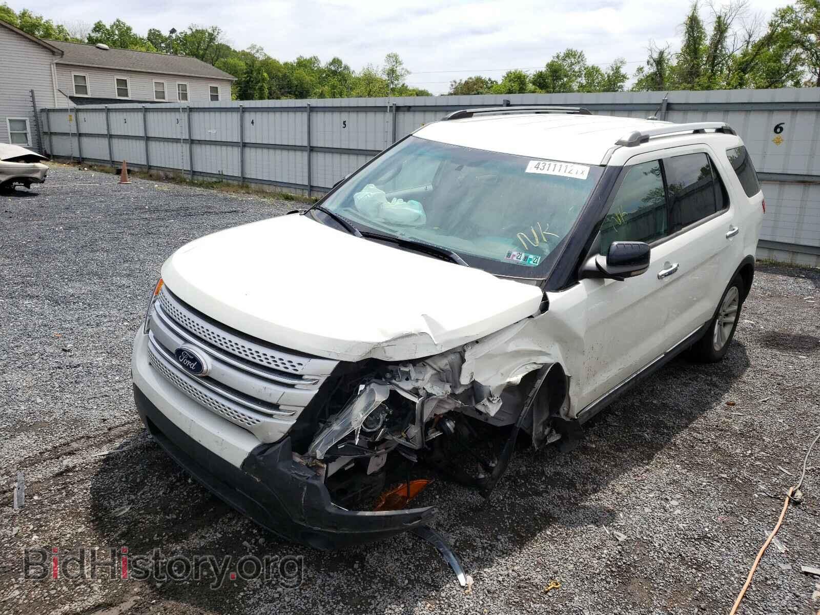 2011 FORD EXPLORER - VIN: 1FMHK8D82BGA03970 - Photo 2
