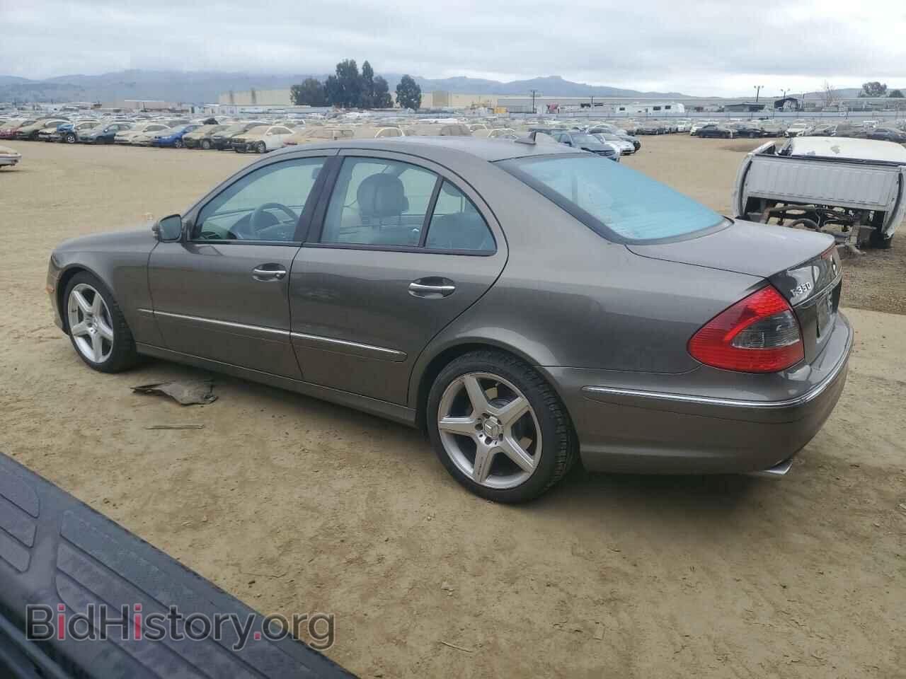2009 MERCEDES-BENZ E-CLASS - VIN: WDBUF56X89B396986 - Фото 2