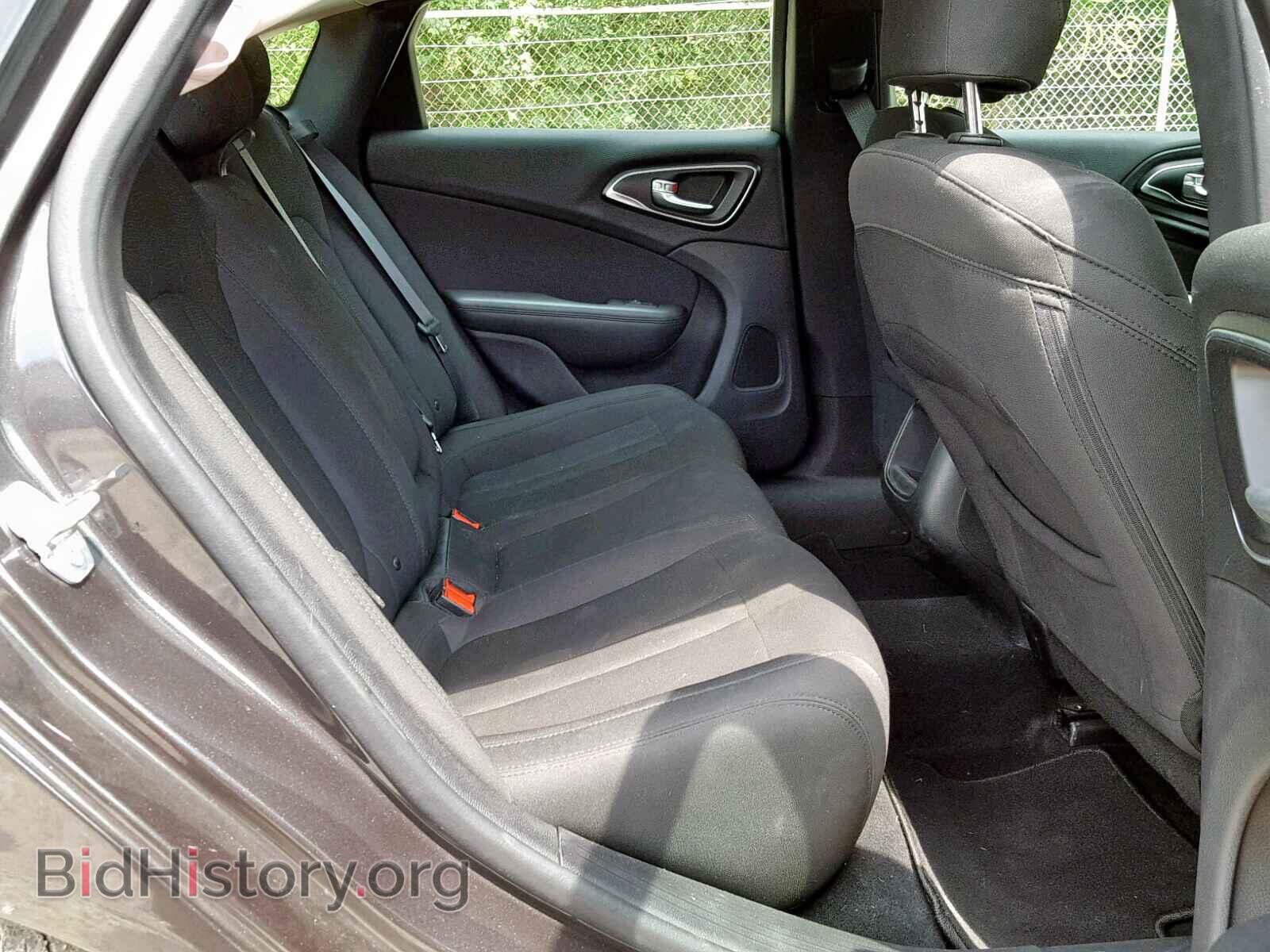 2016 CHRYSLER 200 - VIN: 1C3CCCAB6GN114222 - Фото 6