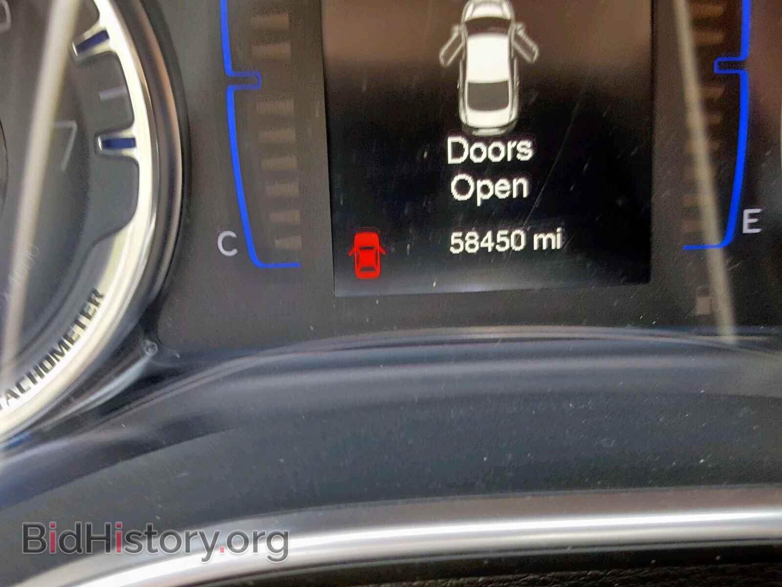 2016 CHRYSLER 200 - VIN: 1C3CCCAB6GN114222 - Фото 8