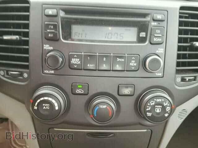 2006 KIA OPTIMA - VIN: KNAGE123065056199 - Фото 9