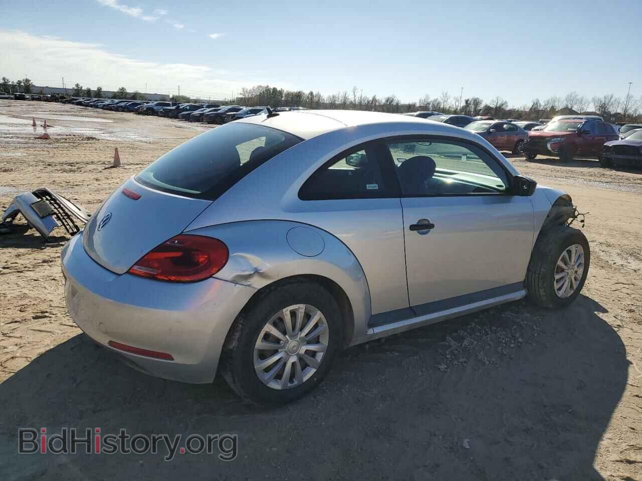 2012 VOLKSWAGEN BEETLE - VIN: 3VWFP7AT4CM621859 - Фото 3